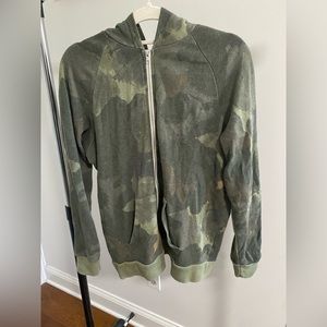 Camo zip up